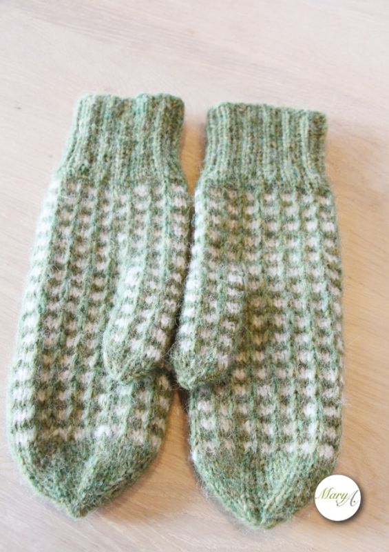 Bestemor-Votten, strikkeoppskrift