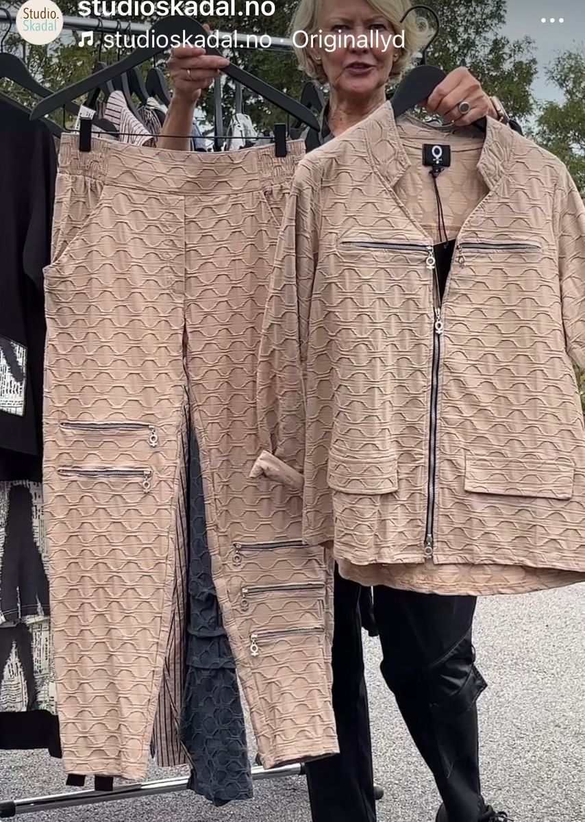 PreOrder: 2115 Jakke, Bubble, Bomull, Blå