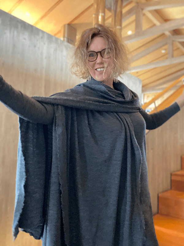 1030 Skjerf (XL) Anthrasite Melange, Merino