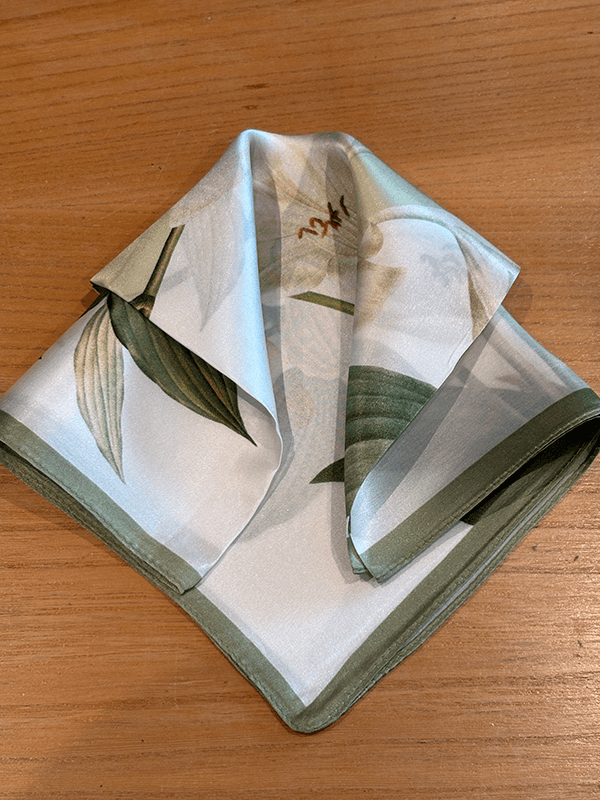 Silkeskjerf 53cm, Lilja, Grønn / Creme