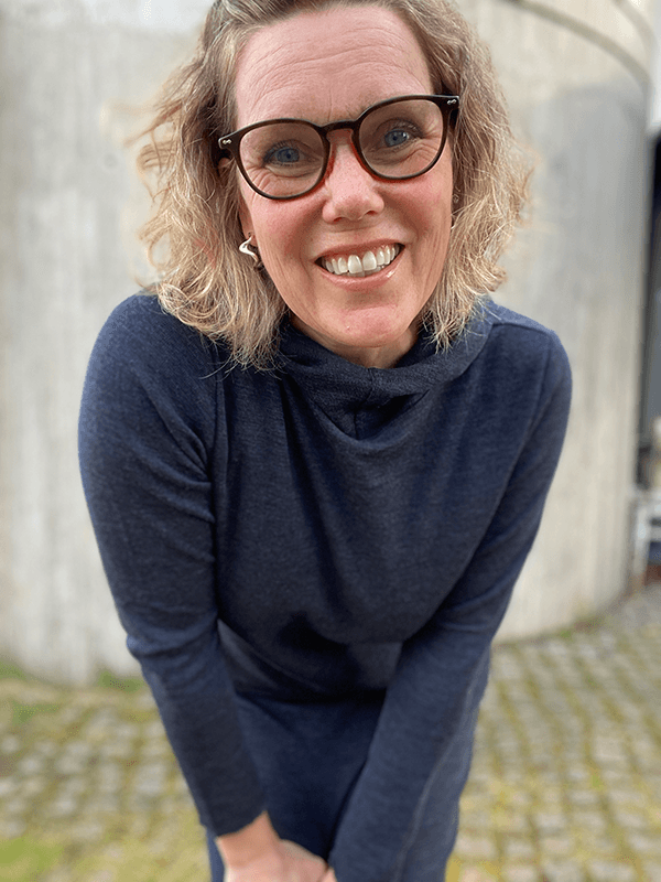 7023 Kjole Hooded, Midnight Blue Melange, Merino