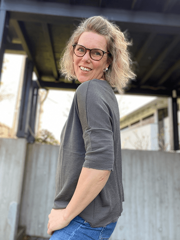 4026 T-Skjorte Vid, Black Coffee, Merino