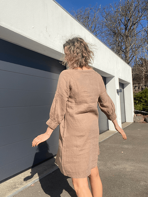 12029 Kjole, Bark, Lin Tynn