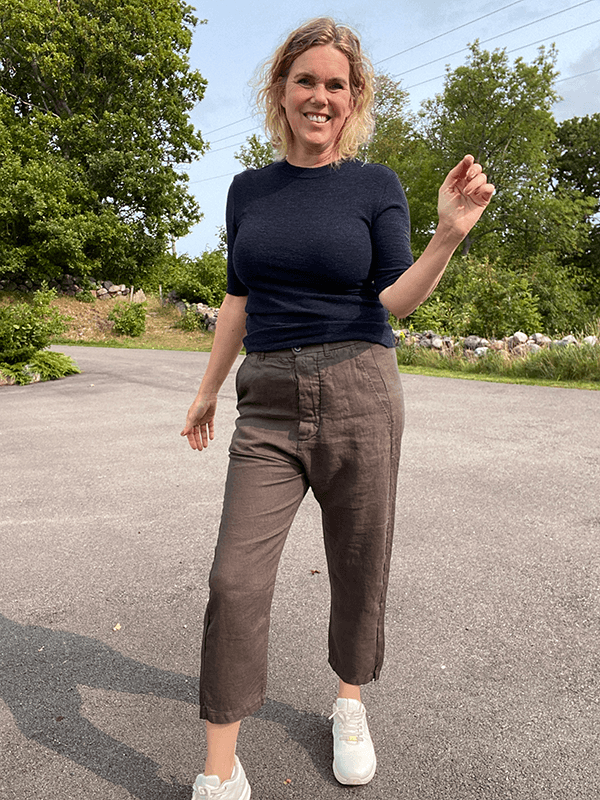 11022 Chinos, Black Coffee, Lin