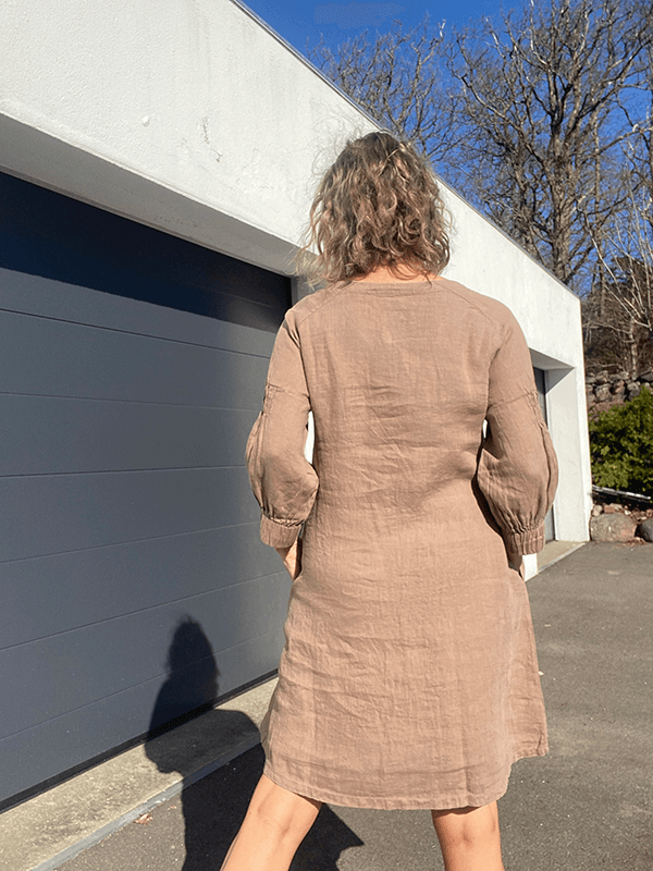 12029 Kjole, Bark, Lin Tynn