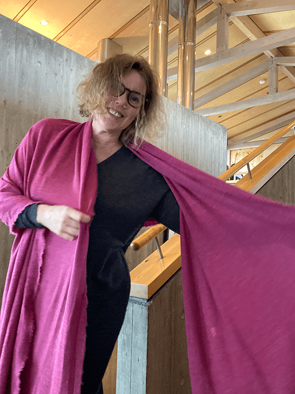 1030 Skjerf (XL), Camelia Melange, Merino